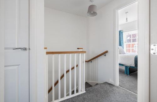 Bedford Apartment | Our latest stunning property by Our Home Short Stays free parking super fast WiFi large back garden and crisp hotel white linen
