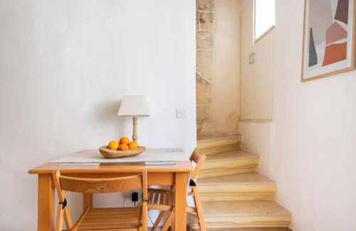 Floriana House | Our Nest