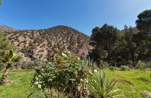 Sti Fadma Hotel | Ourika Atlas Tigmi