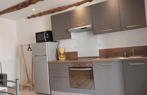 Saint-Carne House | Outbuilding with local charm