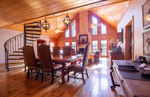 Dripping Springs Cabin | Outdoor Adventure Experience - Camp David Retreat