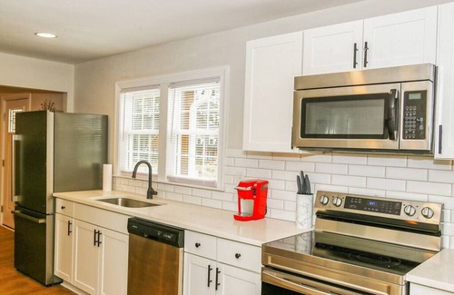 Huntersville House | Outdoorsy Escape~3BR/2BA House~Huntersville with Firepit and Huge Backyard!