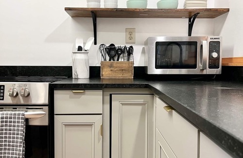 Whittier Cabin | Outland Chalet & Suites Great Smoky Mountains