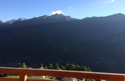 St. Luc Apartment | Outside : apartment for 5 persons, terrace with garden furniture, very nice panoramic view from the