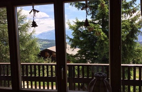 Anzere Ski Chalet | Outstanding chalet for groups south facing breathtaking views all year round
