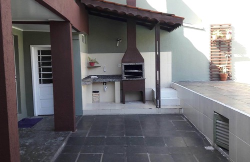 Guaratuba House | Outstanding House With Large Pool Close to Prainha and Caioba Beaches