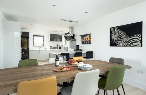 Warmwell House | Overton Island 11 (OI11), Silverlake, Dorset