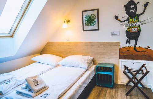 Spalona Hotel | Owca z widokiem