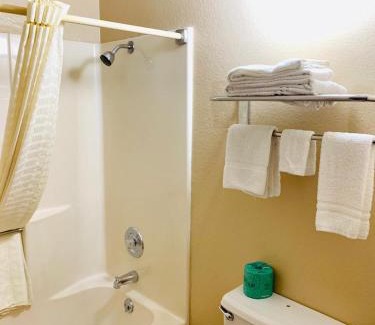 Owensville Hotel | Owensville Inn