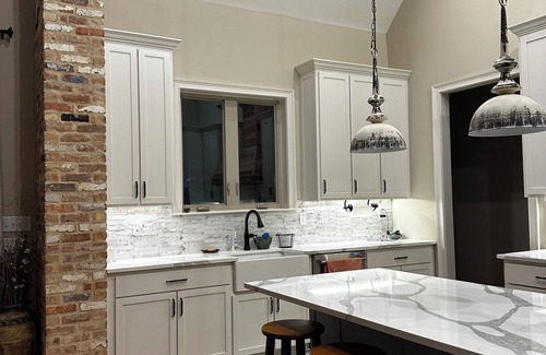 Oxford House | Oxford Hideaway-A Spacious 4-bedroom home close to Ole Miss