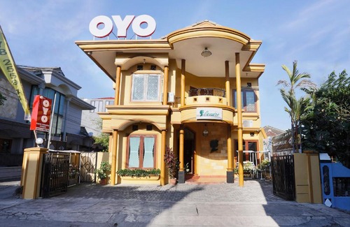 Condongcatur Hotel | OYO 1072 Kampung Condro Wulan Guesthouse