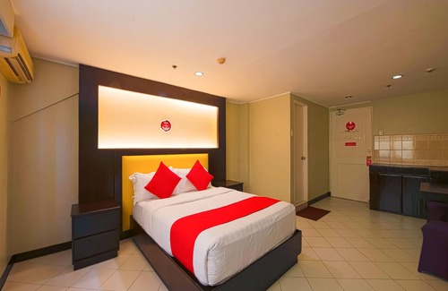 Bagong Pag-asa House | OYO 115 Northridge Mansions