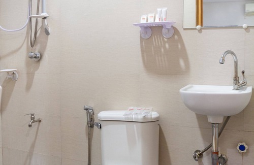 Toril Hotel | OYO 153 Espacio de Clarita Hometel