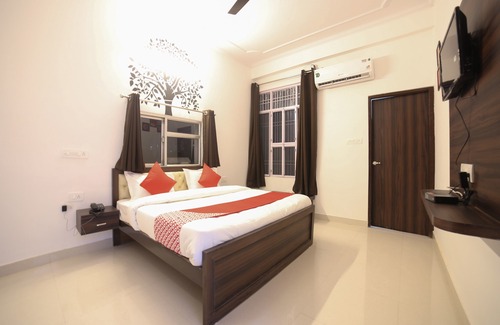 Jagatpura Hotel | OYO 23109 Hotel Crossroads