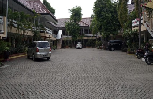 Bojonegoro Hotel | OYO 2671 Wisma Djaja Syariah