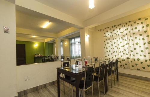 Sungava Hotel | OYO 6890 Dilchen Residency