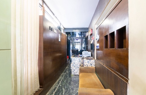 RT Nagar Hotel | OYO 852 Kings 10