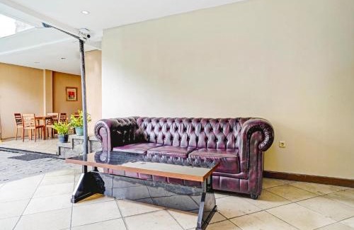 Cigadung Hotel | OYO 90293 Guest House Cigadung 9a