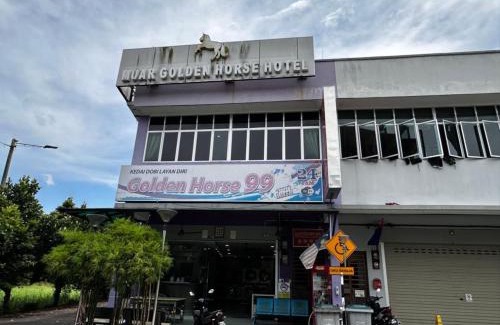 Bukit Bakri Hotel | OYO 91242 Muar Golden Horse Hotel