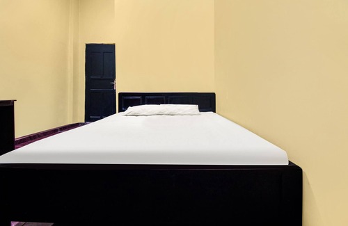 Kendari Hotel | OYO 91855 Big Hotel Kendari