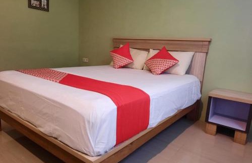 Lenteng Agung Hotel | OYO 93145 Pondok Alam Syariah