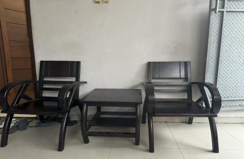 Tetebatu Hotel | OYO 94015 Kost Alif Near Masjid Jami Nurul Huda