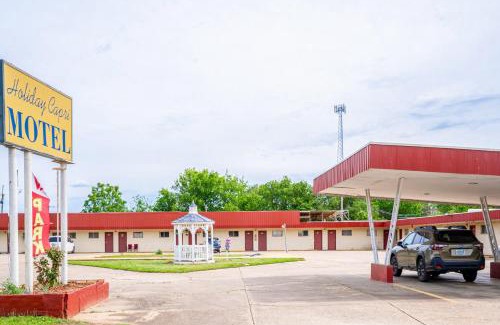 Booneville Hotel | OYO Holiday Capri Motel & Rv Park