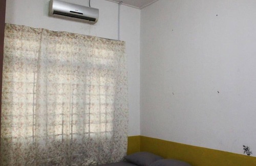 Kota Bharu Hotel | OYO HOME 90307 Kb Guest House, Jln Pcb