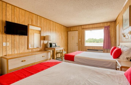 Breckenridge Hotel | OYO Hotel Breckenridge Tx Hubbard Creek Lake