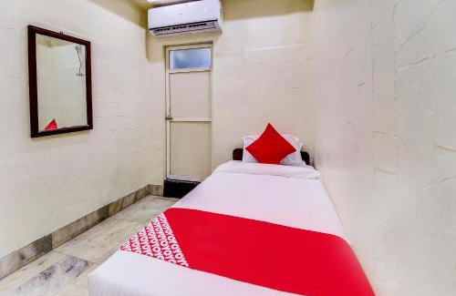 Fort Hotel | OYO Hotel Dreamland