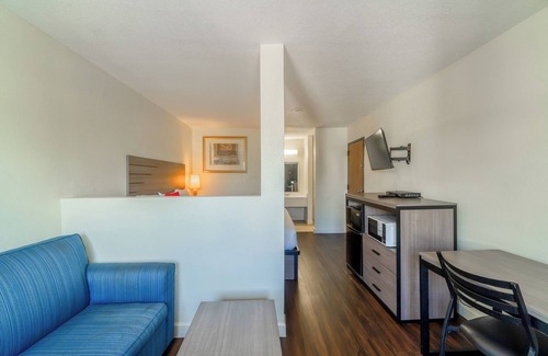 FM 1960 Hotel | OYO Hotel Houston N Fm-1960 Champions TX