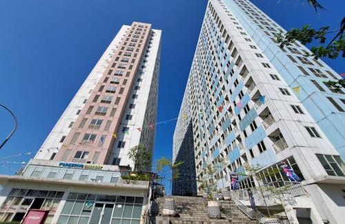 Karawang Hotel | OYO Life 93106 Apartement Grand Sentraland By Andi