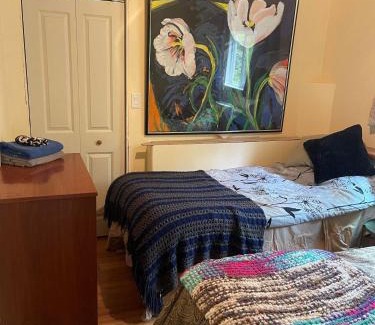 Powell River Apartment | Oysterbeds offers our Oyster Suite
