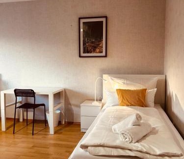 Ibbenbueren Apartment | P1 Teams zentral I150m2 I EG für 6 I Wasch I P I