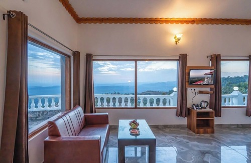 Gurugram Hotel | Paatli Fort Estate Resort