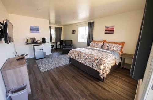 Pacific City Hotel | Pacific City Inn