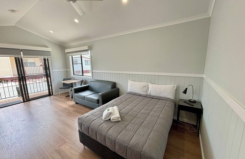 Heatherbrae Hotel | Pacific Gardens Village