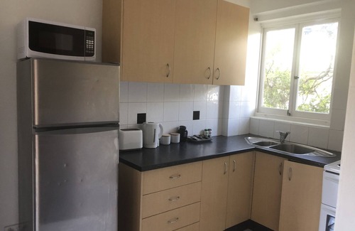 Milton Apartment | PADDINGTON GROUND FLOOR CLOSE TO SUNCORP FREE PARKING