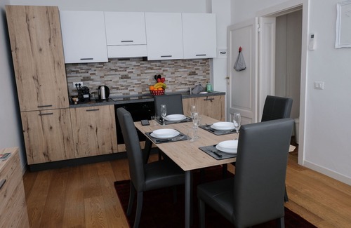 Historic Centre Apartment | PADUA - apartment in the heart of the historic center with parking.