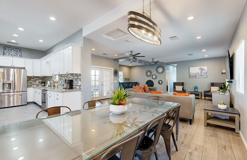 Indio Hills House | Painted Hills desert retreat with 5-acre compound with saltwater pool & spa