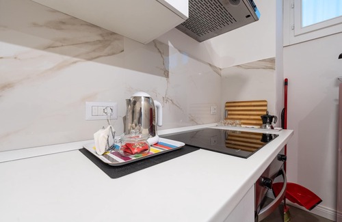 Montecalvario Apartment | Palazzo della Porta - Via Toledo 55