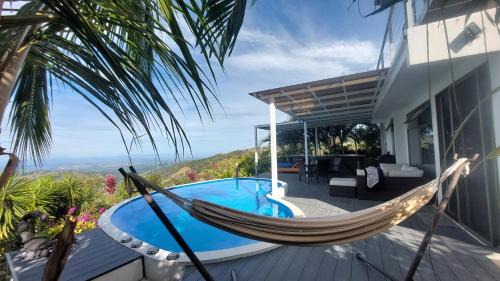 Jesus Apartment | Palco Pacifico at The Retreat