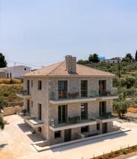 Nafplion City Centre Hotel | PALELIA living in the olive garden