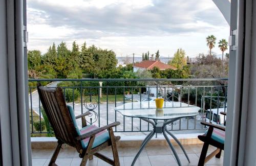 Isthmia Apartment | Paleo Kalamaki