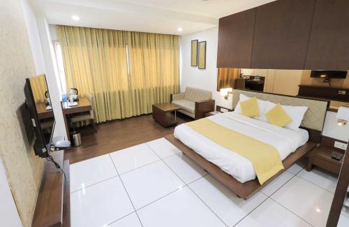 Sayajiganj Hotel | Palette by CheckIn Vadodara Formerly Hotel Surya