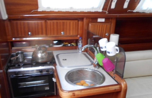 Argostoli Town Boat Rental | PALIRIA Bavaria cruiser 34 can accommodate 8 guests. 3 cabins and 1 bathroom.