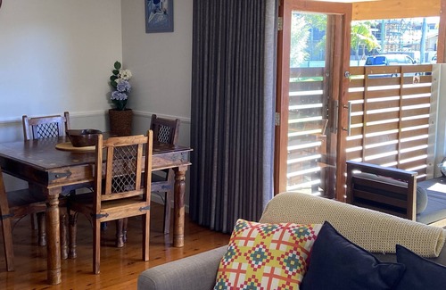 Palm Beach Cottage | Palm Beach Cottage - 600m to Beach