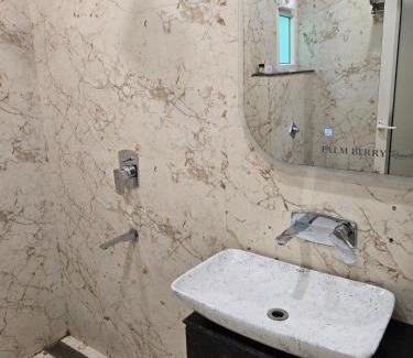 Motihari Hotel | Palm Berry Resort