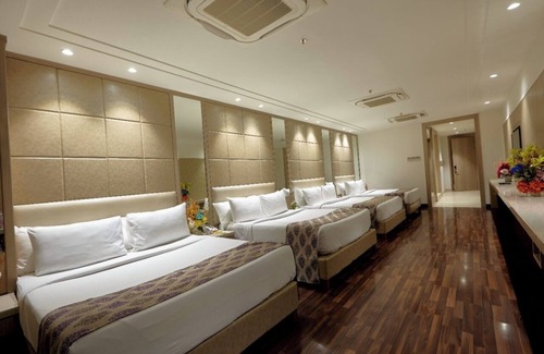 Delhi Hotel | Palm Green Hotel and Resorts