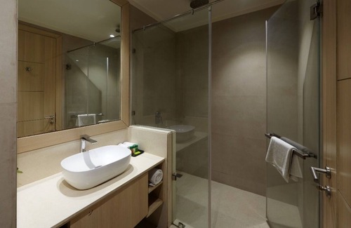 Delhi Hotel | Palm Green Hotel and Resorts